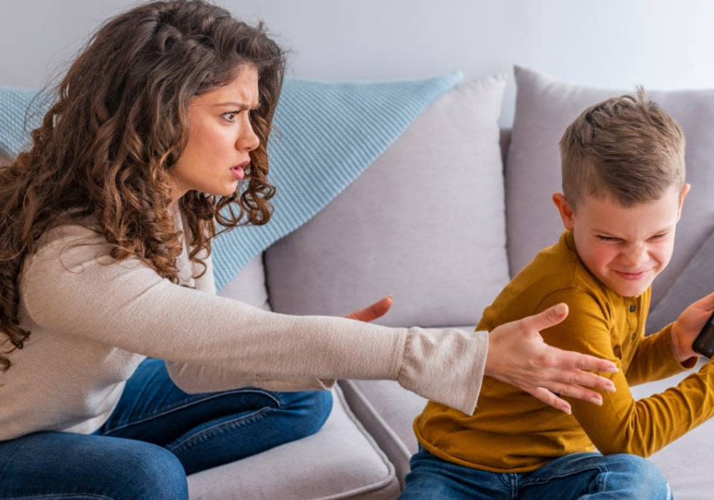 Screen Time Showdown: Strategies for Limiting Screen Time and Encouraging Physical Activity in Indian Kids